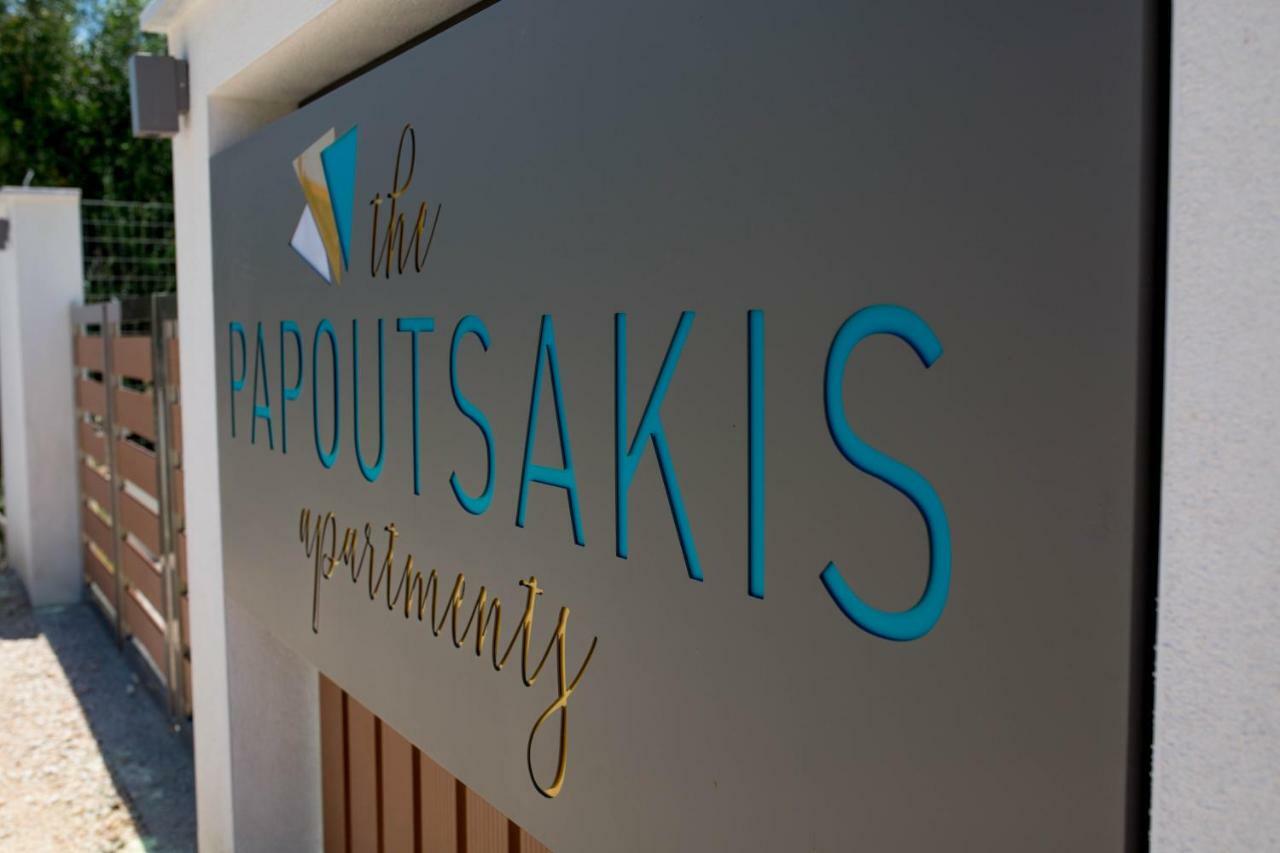 The Papoutsakis Apartments Никити Экстерьер фото